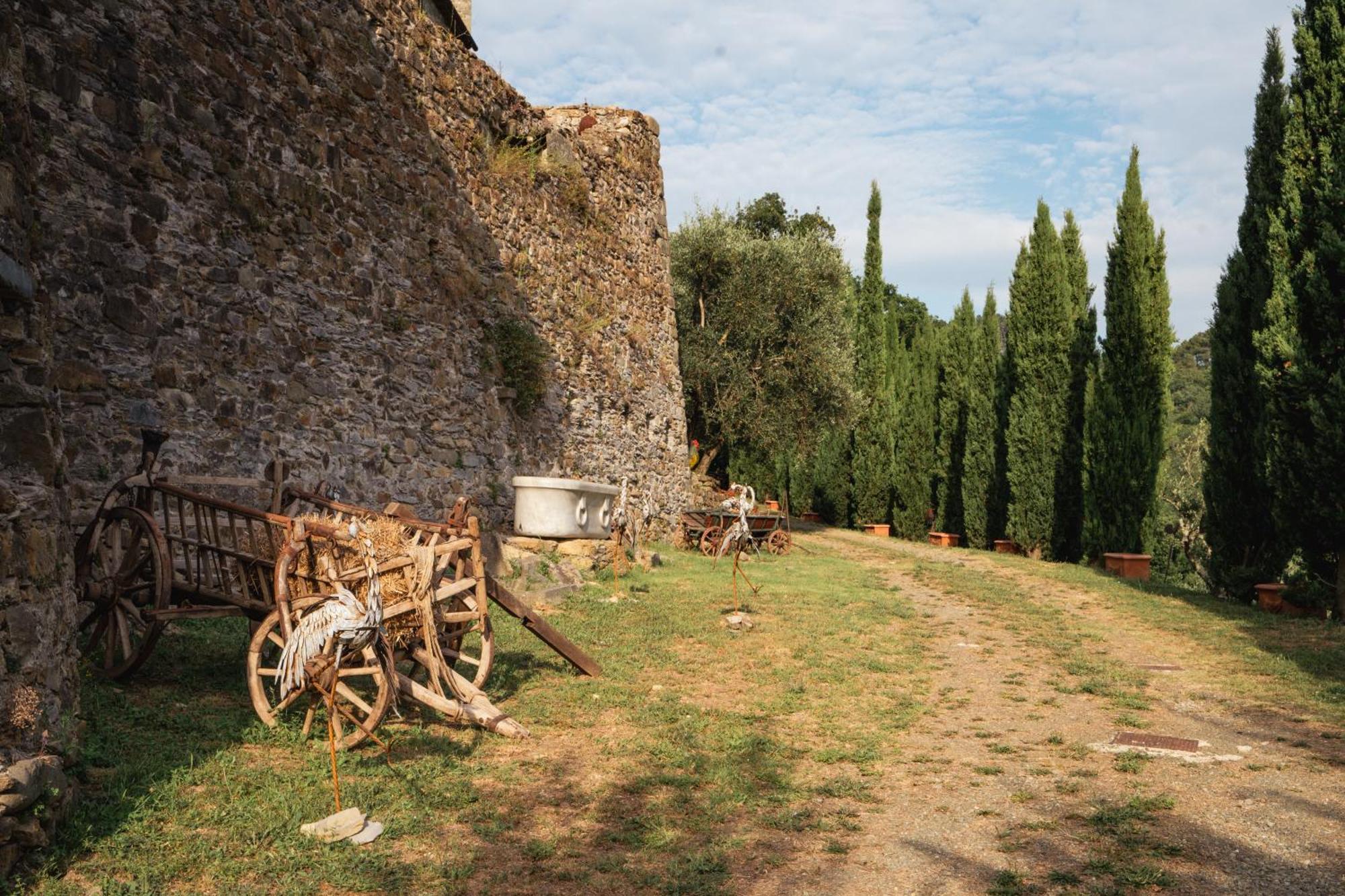 Tenuta Castel Dell'Aquila Граньола Экстерьер фото
